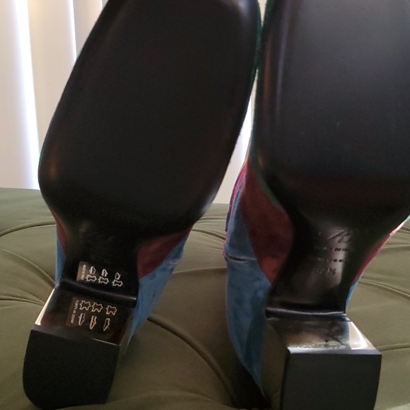 Roger Vivier Striped Podium Ankle Boots - Picture 9 of 12